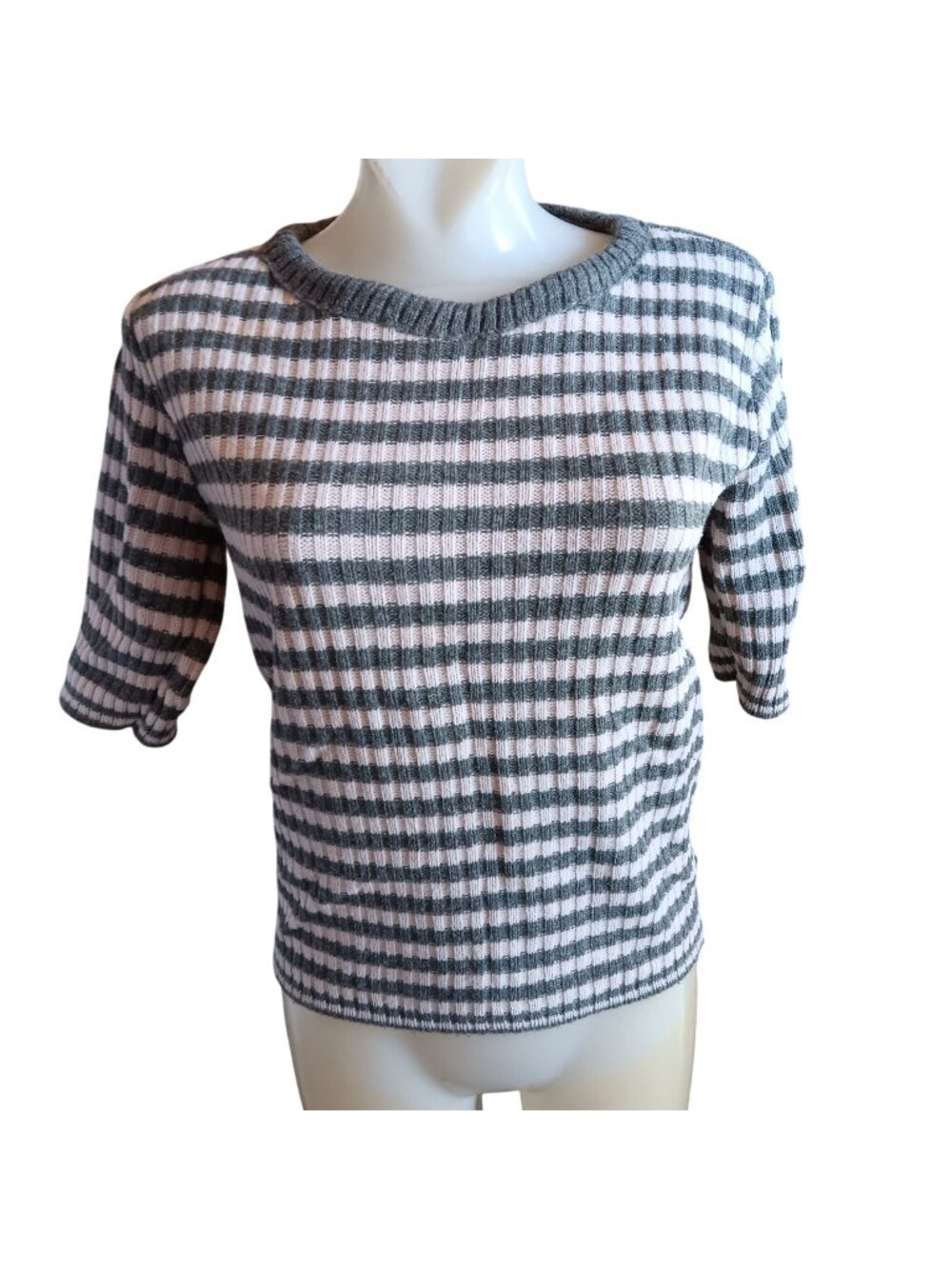 Vintage Women's Medium T-shirt 1960's Mod Striped Knit Short Sleeve Sweater